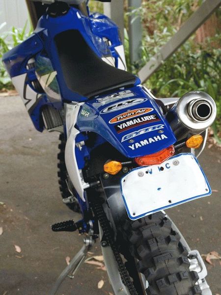 xr400 brake light